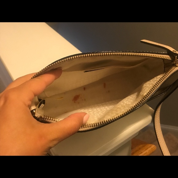Kate Spade Crossbody - Picture 2 of 2